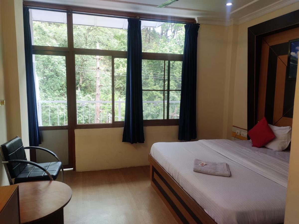 Hotel Amandeep Dharamsala Exteriér fotografie