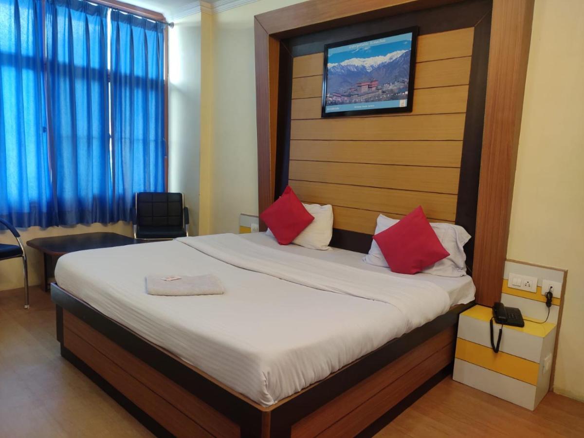 Hotel Amandeep Dharamsala Exteriér fotografie