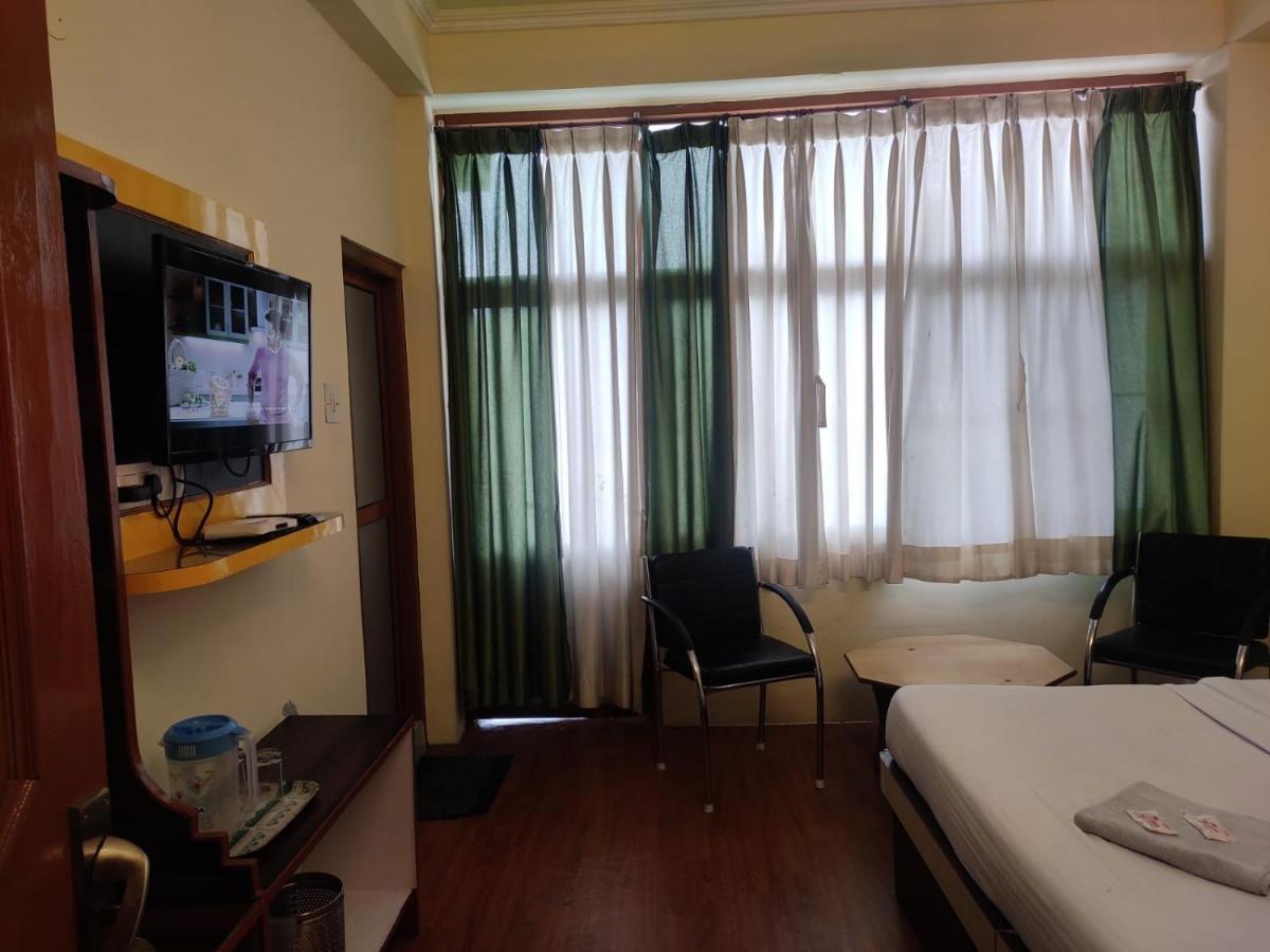 Hotel Amandeep Dharamsala Exteriér fotografie